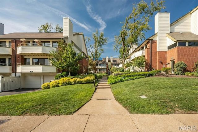 5593 Waterman Blvd #A, Saint Louis, MO 63112