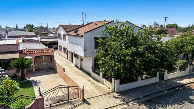 2526 Flower St, Huntington Park, CA 90255