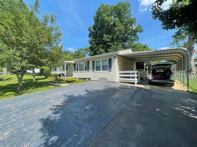 3020 Elinor Dr, Hopkinsville, KY 42240