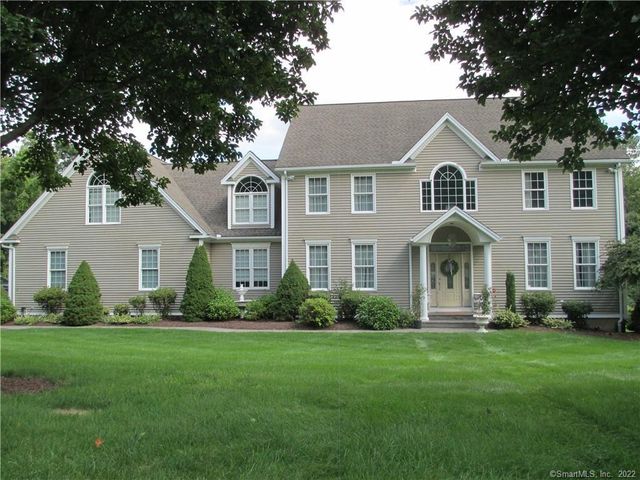 400 Watertown Rd, Middlebury, CT 06762