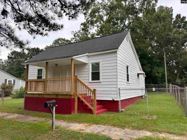 360 Rikard St, Batesburg, SC 29006