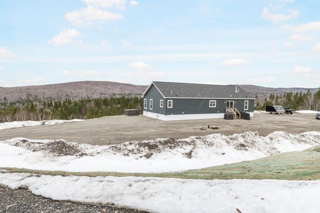 276 Cloutier's Loop, Pittsburg, NH 03592