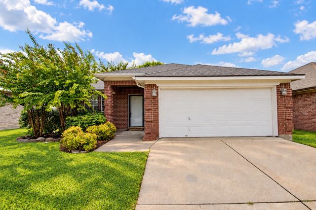 6917 Coldwater Canyon Rd, Fort Worth, TX 76132