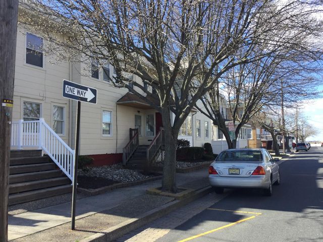 2 N  Austin Ave #2, Ventnor City, NJ 08406