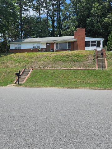219 Southland Dr, Danville, VA 24541