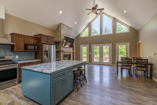 62 McNally Road, Saint Albans, ME 04971