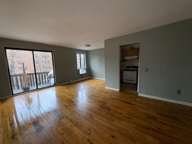 37 Odell Ave  #3B, Yonkers, NY 10701