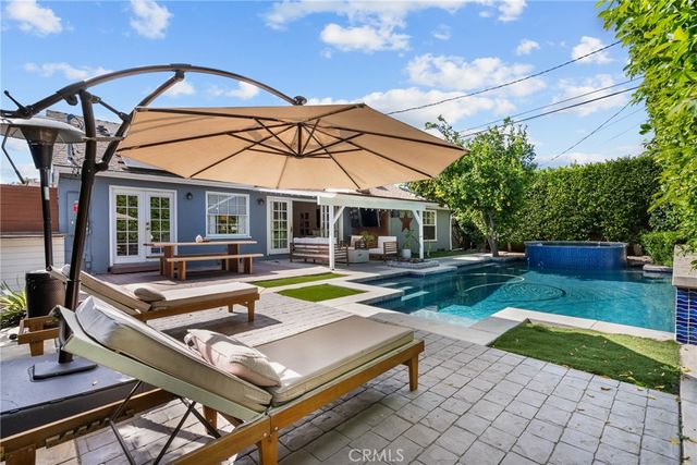 9158 McLennan Ave, North Hills, CA 91343