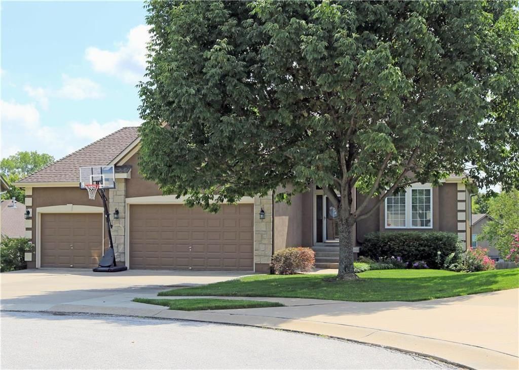 1505 Willow Cir, Raymore, MO 64083 Trulia