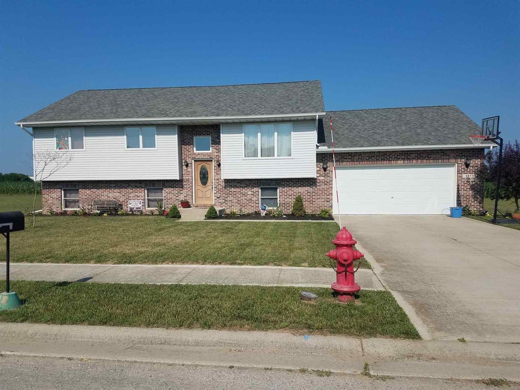 161 Parish Pkwy, Winamac, IN 46996 Trulia