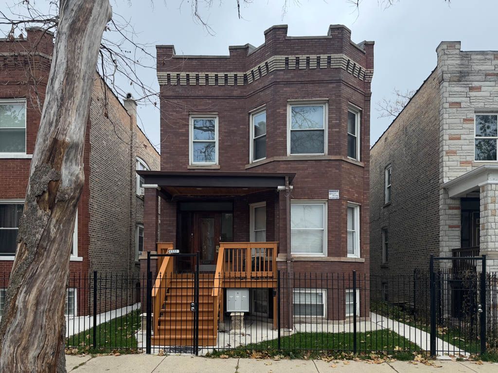 4322 W  Kamerling Ave  #2, Chicago, IL 60651