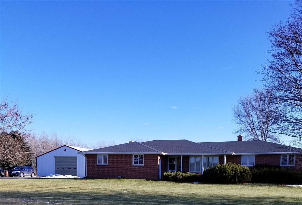 2120 S Pine Tree Rd, De Pere, WI 54115 Trulia