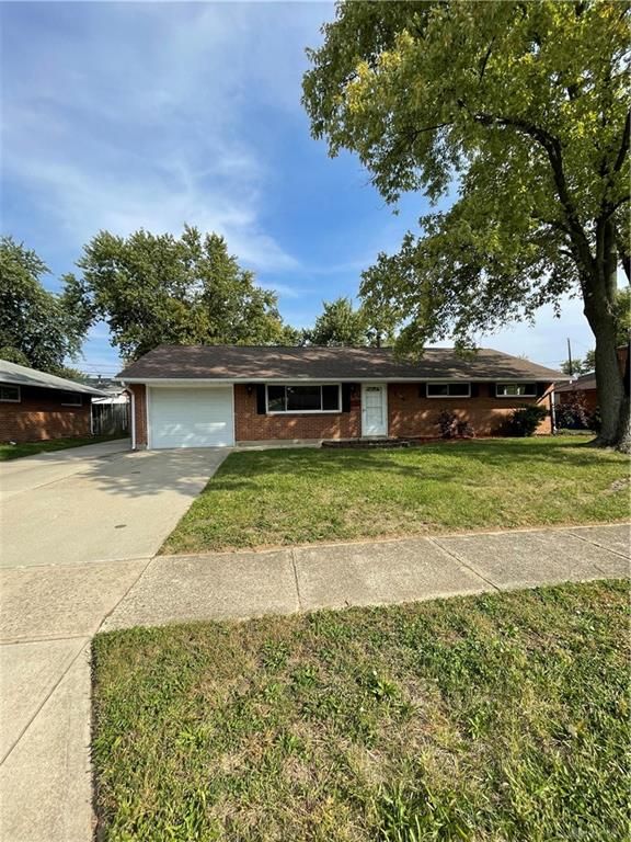 5317 Powell Rd, Dayton, OH 45424