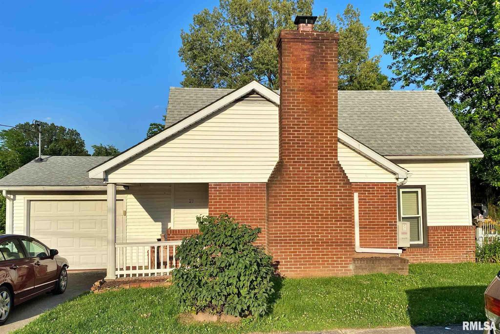 10 May Ave, IL 62912 MLS EB439980 Trulia