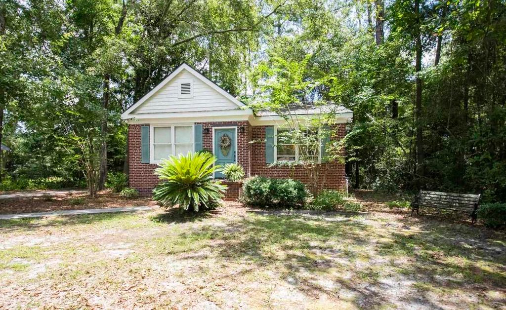 423 S May St, Kingsland, GA 31548