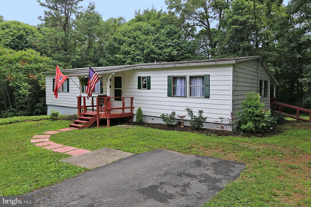 24 Blue Mountain Hts, Schuylkill Haven, PA 17972 | Trulia