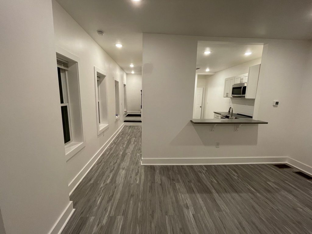 207 E 5th St, Bethlehem, PA 18015