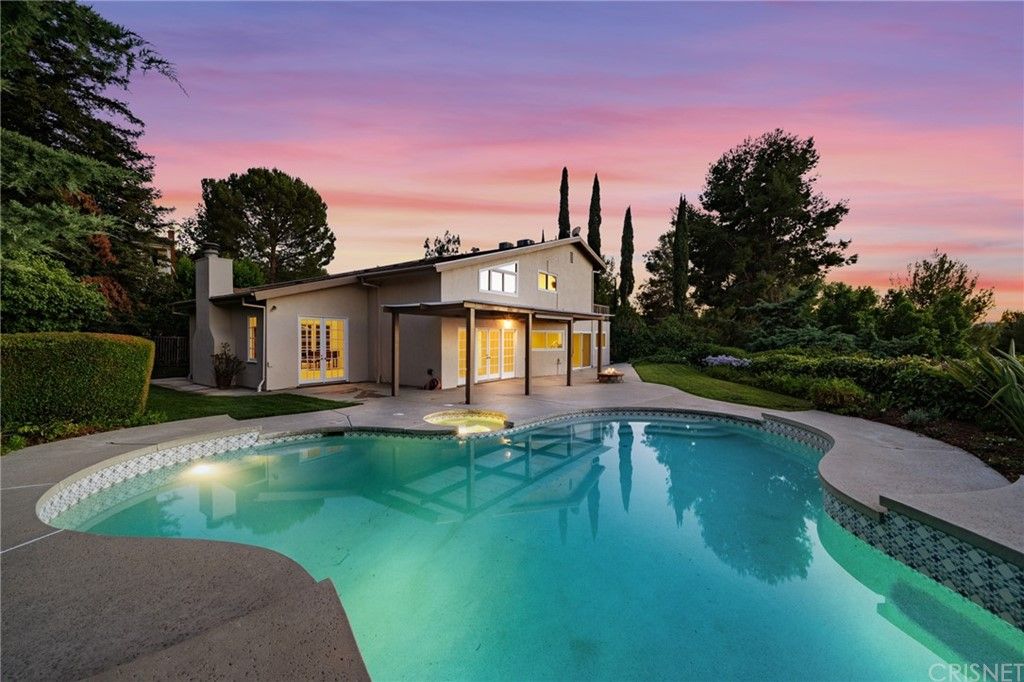 22635 Flamingo St, Woodland Hills, CA 91364 MLS