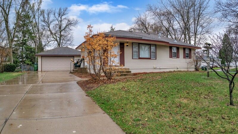 pic The Lakes Blaine Mn Rentals apartments for rent in blaine mn 15