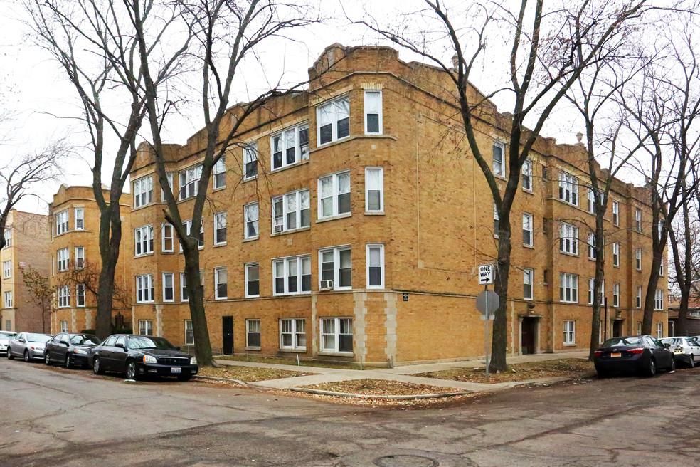 4439 N Lawndale Ave, Chicago, IL 60625