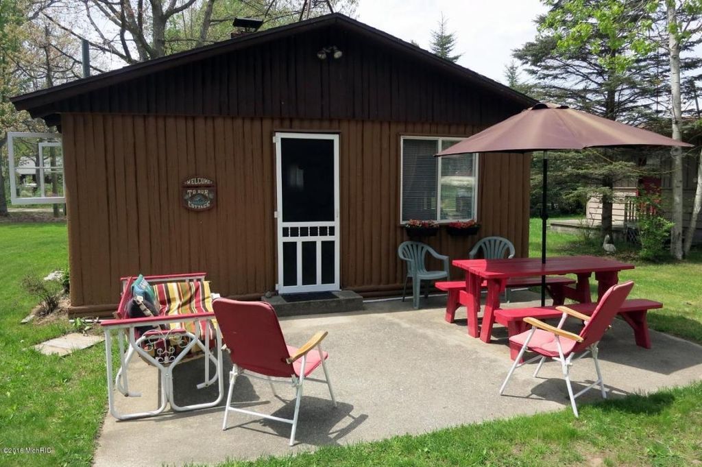 10880 3rd St, Stanwood, MI 49346 Trulia