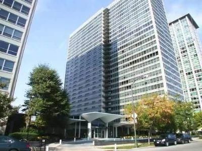 3550 N Lake Shore Dr, Chicago, IL 60657