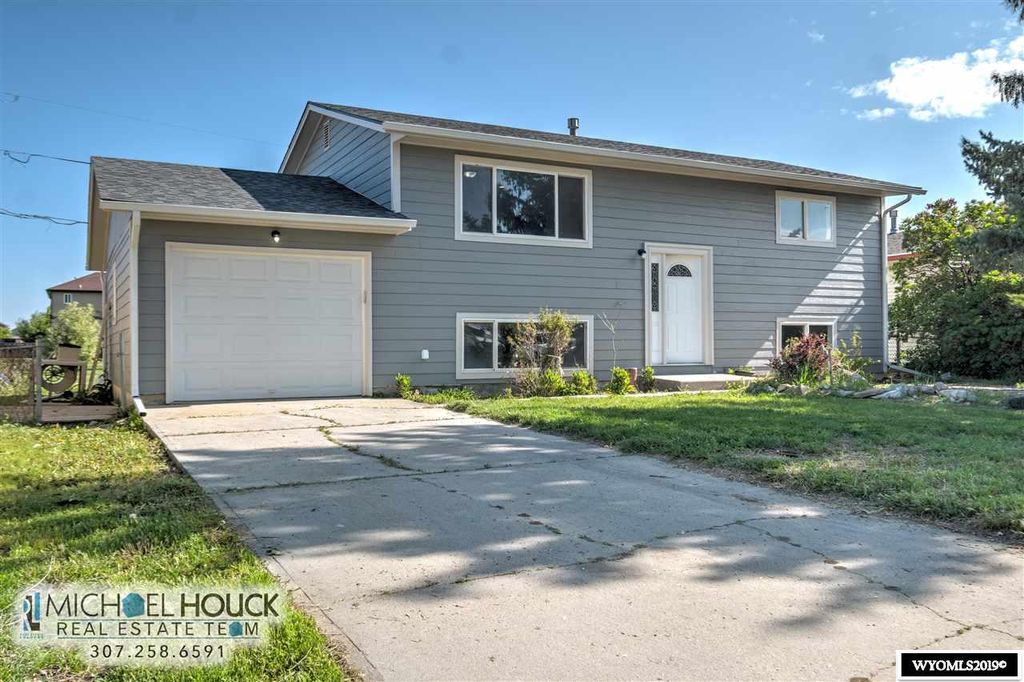 860 5th St, Evansville, WY 82636 Trulia