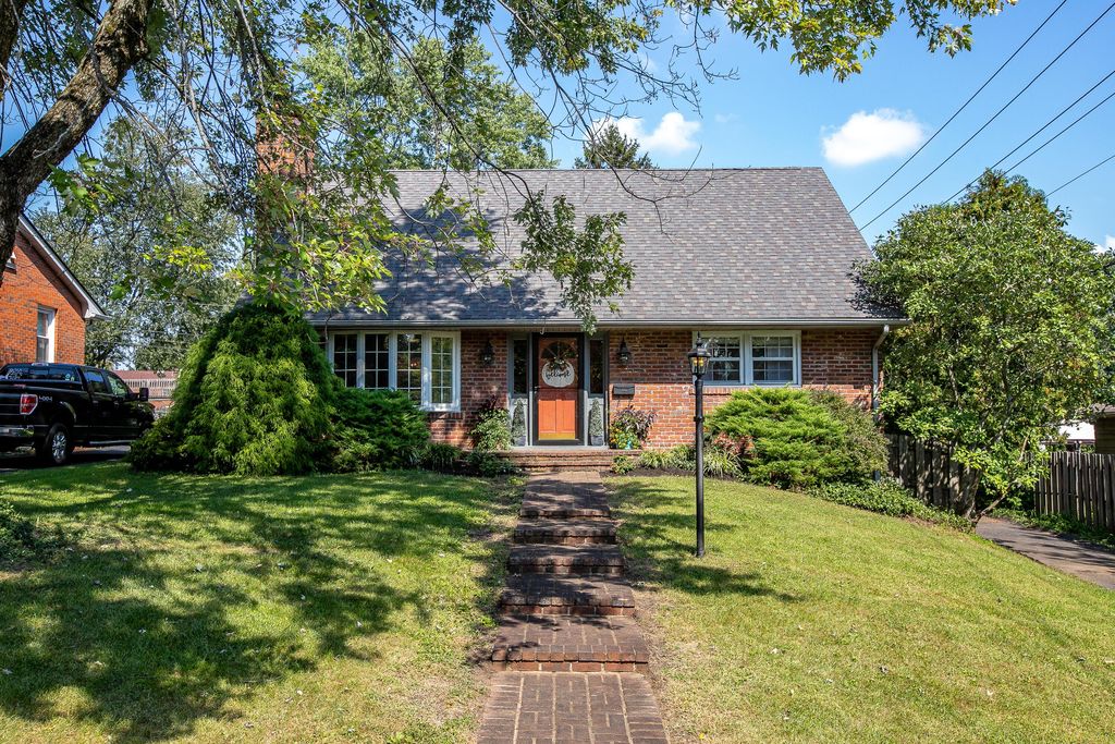 1109 Claridge Dr, Lexington, KY 40504