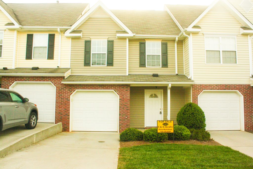 1909 Freedom Gate Dr, Greensboro, NC 27410