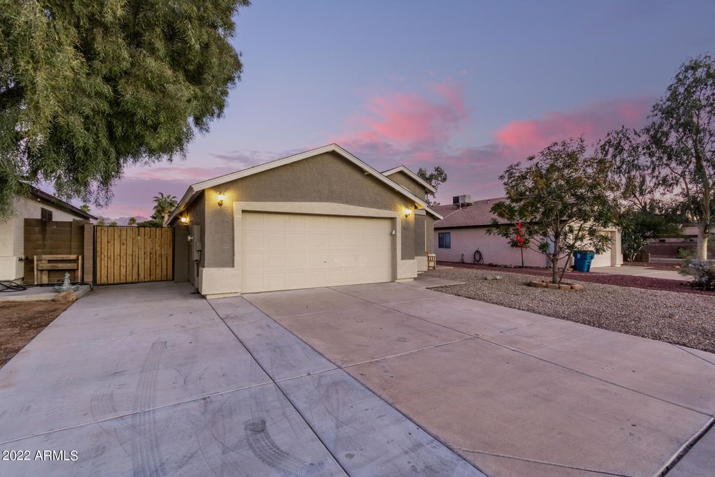 773 S Del Rio Ct, Apache Junction, AZ 85120