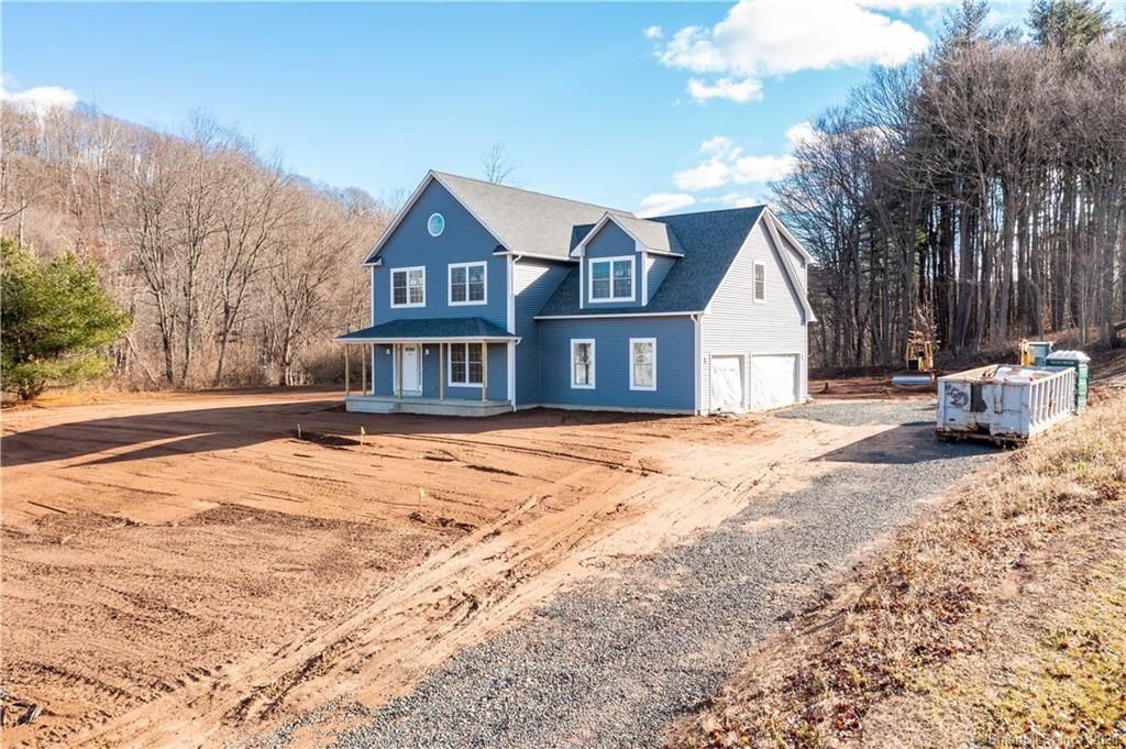 64 Bluff View Dr, Guilford, CT 06437