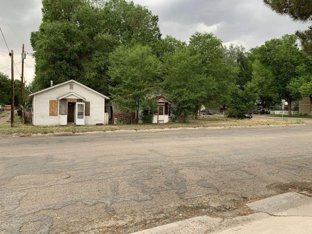 222 S 8th St, Carlin, NV 89822 Trulia