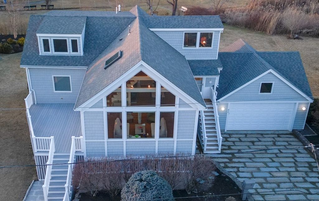 42 Willow Rd, Nahant, MA 01908