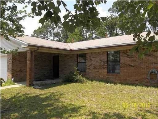 1053 Quail Hollow Dr, Mary Esther, FL 32569