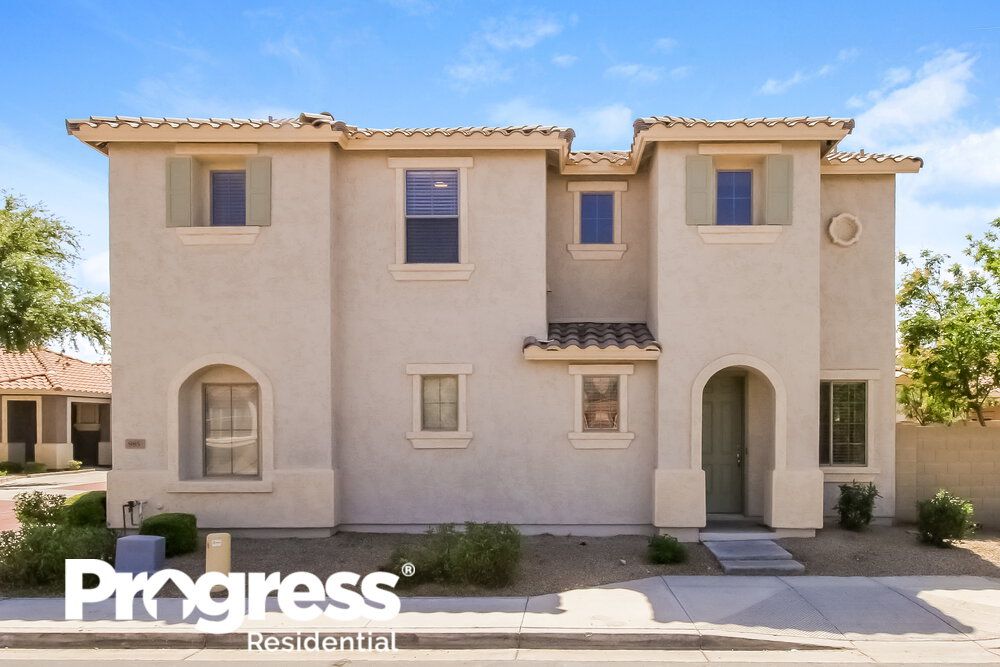 985 E Cantebria Dr, Gilbert, AZ 85296
