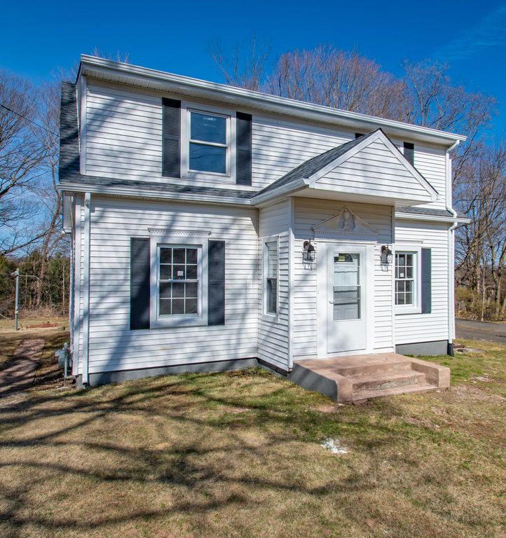 225 Shepard Ave, Hamden, CT 06514