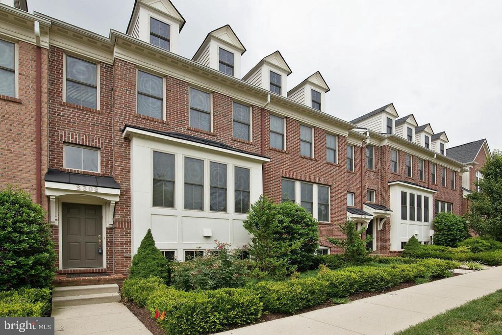 3308 Kemper Rd, Arlington, VA 22206