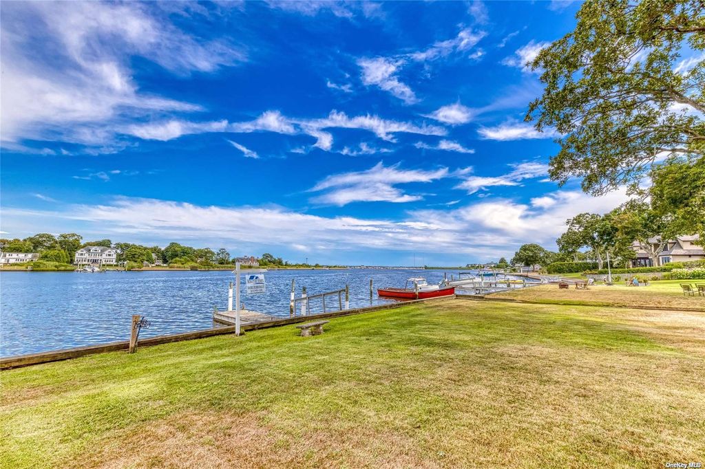 173 Holiday Boulevard, Center Moriches, NY 11934 Trulia