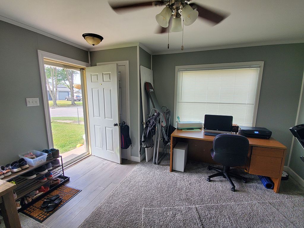 616 Crescent Ln, Fort Madison, IA 52627