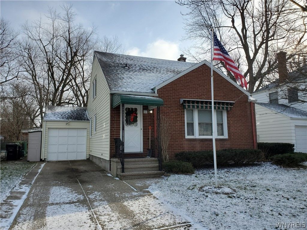 111 Fairbanks Ave, Buffalo, NY 14223