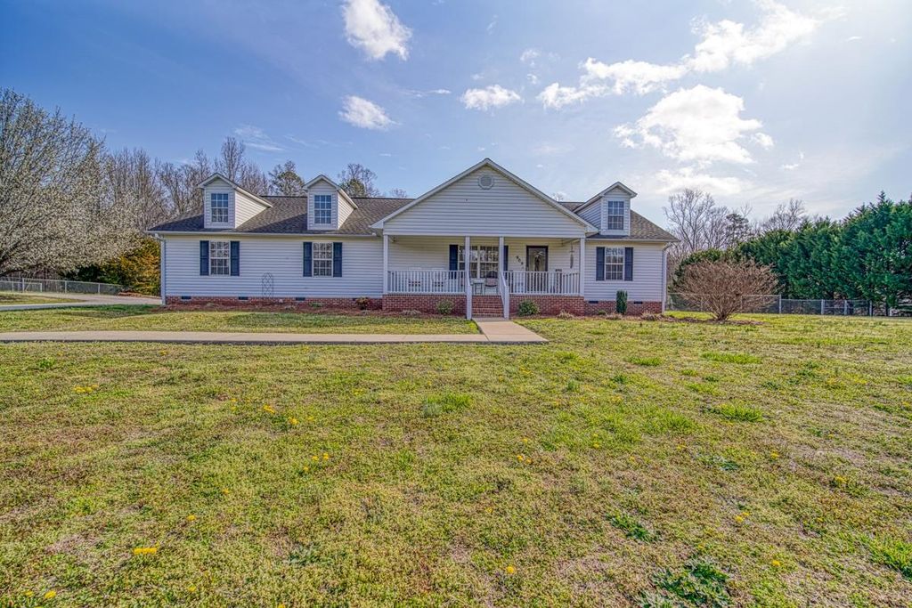 909 Rocky Ridge Rd, Enoree, SC 29335 Trulia