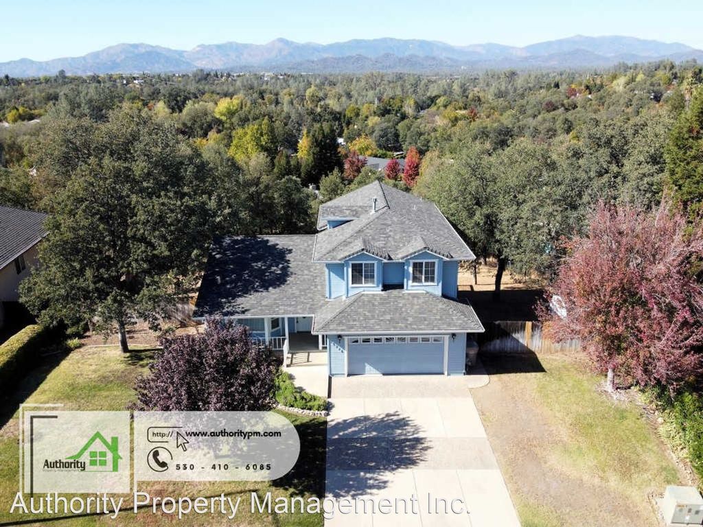 19226 Snowburst Ct, Redding, CA 96003