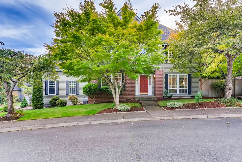 11831 SW 12th Pl, Portland, OR 97219