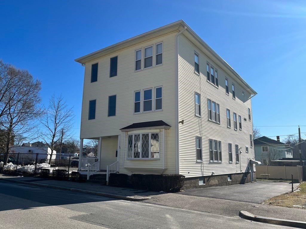 64 Chilmark St, Worcester, MA 01604 Trulia
