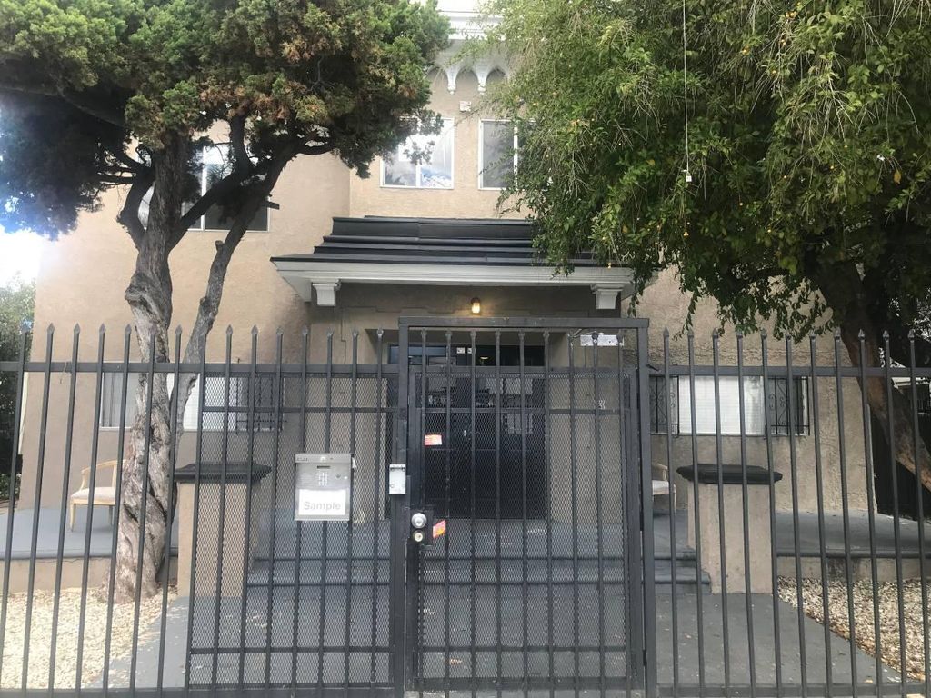 4351 Normal Ave #103, Los Angeles, CA 90029