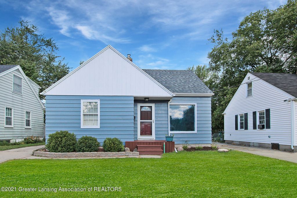 1316 Kelsey Ave, Lansing, MI 48910