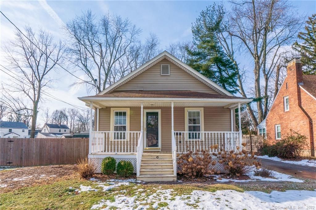 45 Garvan St, Newington, CT 06111