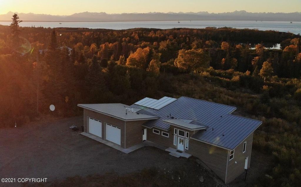 54420 Wilma Dr, Kenai, AK 99611