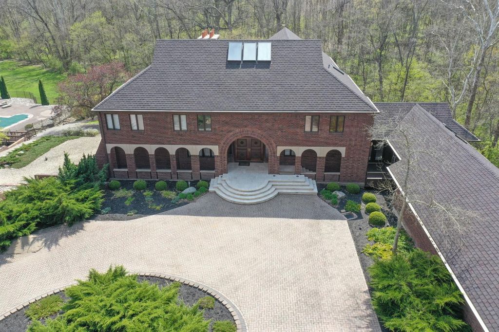 3665 Middle Run Rd, Spring Valley, OH 45370 6 Bed, 6 Bath Single