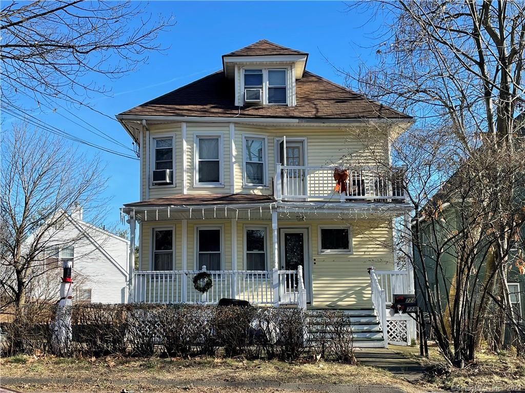 726 Black Rock Tpke, Fairfield, CT 06825